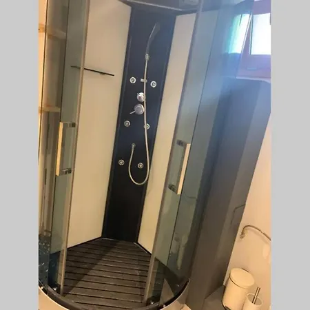 Studio Avec Jardin Au Calme *